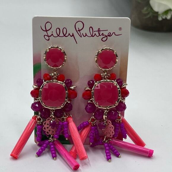 LILLY PULITZER Waterside Earrings Kitschy Coral Pink Crystal Pierced Dangle New - Picture 1 of 10